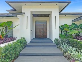 900 Washington St, Hollywood FL 33019
