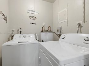 5723 NW 87th Ave, Tamarac FL 33321