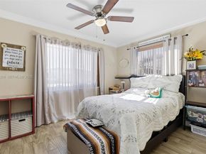 5723 NW 87th Ave, Tamarac FL 33321