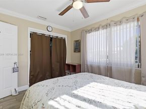 5723 NW 87th Ave, Tamarac FL 33321