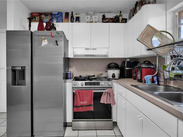 3001 SW 132nd Ave, Miami FL 33175