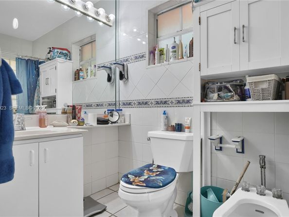 3001 SW 132nd Ave, Miami FL 33175