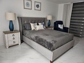 6423 E Collins Ave 206, Miami Beach FL 33141