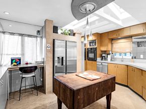 1930 NW 32nd Ct, Oakland Park FL 33309