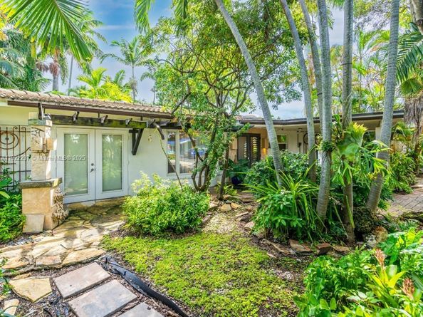 1930 NW 32nd Ct, Oakland Park FL 33309