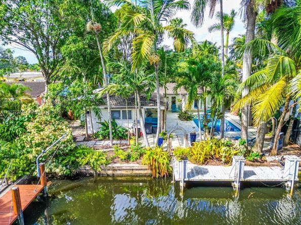 1930 NW 32nd Ct, Oakland Park FL 33309