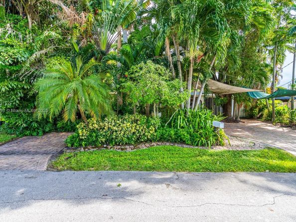 1930 NW 32nd Ct, Oakland Park FL 33309