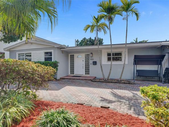 1052 NE 179th Ter, North Miami Beach FL 33162