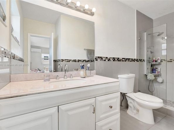 1052 NE 179th Ter, North Miami Beach FL 33162