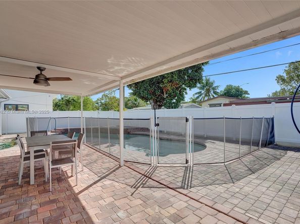 1052 NE 179th Ter, North Miami Beach FL 33162