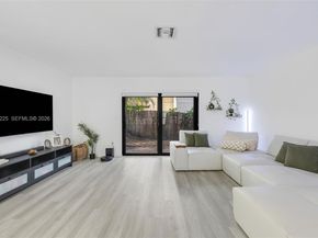 4155 Coral Springs Dr 4155, Coral Springs FL 33065