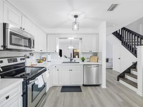 4155 Coral Springs Dr 4155, Coral Springs FL 33065