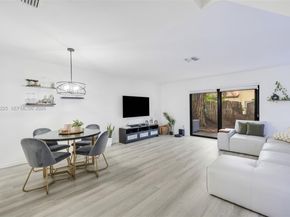 4155 Coral Springs Dr 4155, Coral Springs FL 33065