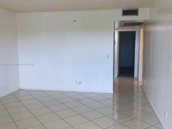 13550 SW 6th Ct 308A, Pembroke Pines FL 33027