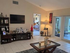 11332 SW 87th Ter, Miami FL 33173
