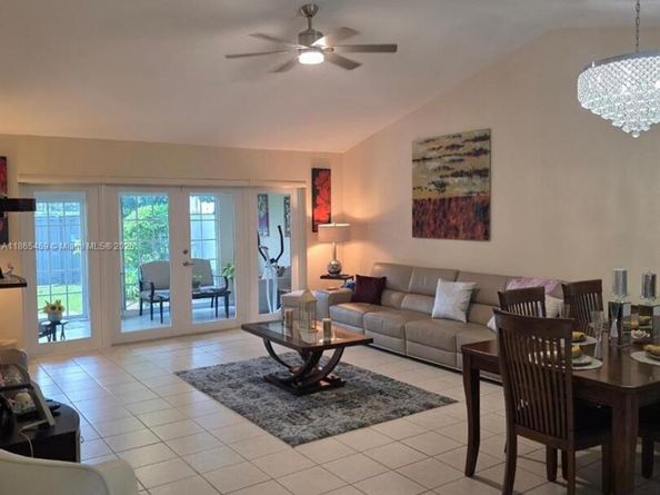 11332 SW 87th Ter, Miami FL 33173