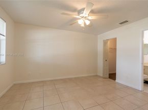 721 NW 103rd Ter 202, Pembroke Pines FL 33026