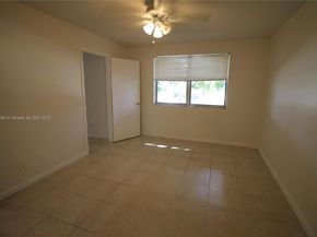 721 NW 103rd Ter 202, Pembroke Pines FL 33026