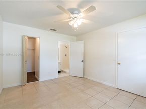 721 NW 103rd Ter 202, Pembroke Pines FL 33026