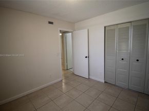 721 NW 103rd Ter 202, Pembroke Pines FL 33026