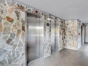 4800 Hillcrest Ln 511, Hollywood FL 33021