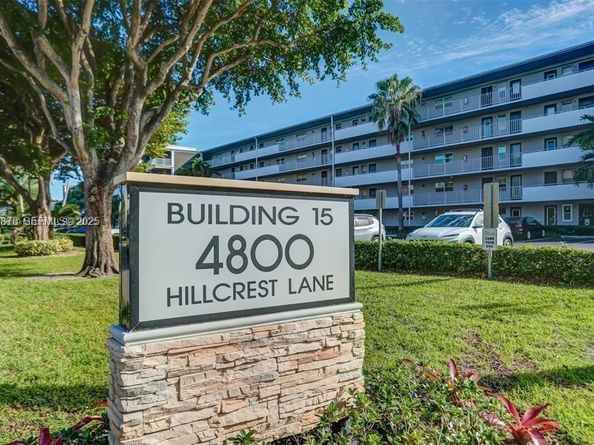 4800 Hillcrest Ln 511, Hollywood FL 33021