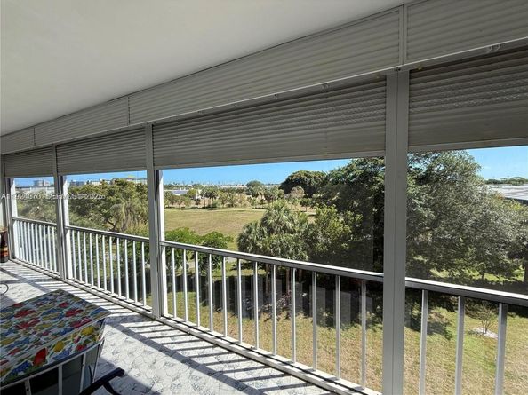 4800 Hillcrest Ln 511, Hollywood FL 33021