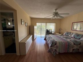 4800 Hillcrest Ln 511, Hollywood FL 33021