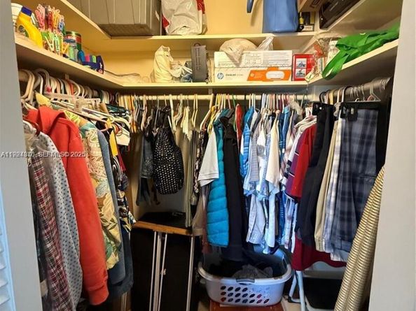 4800 Hillcrest Ln 511, Hollywood FL 33021