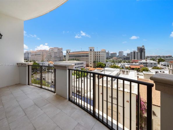 275 Giralda Ave 6AB, Coral Gables FL 33134
