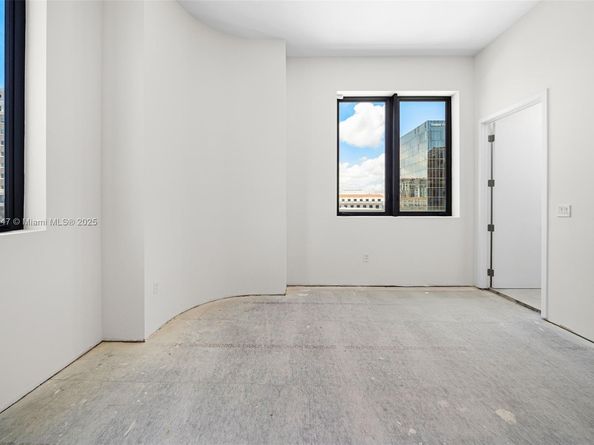 275 Giralda Ave 6AB, Coral Gables FL 33134