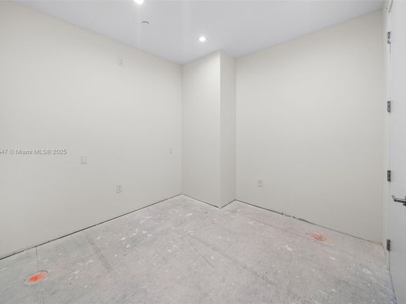 275 Giralda Ave 6AB, Coral Gables FL 33134