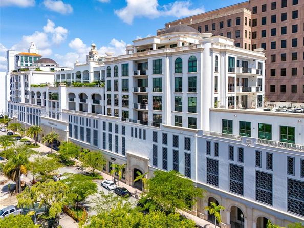 275 Giralda Ave 6AB, Coral Gables FL 33134