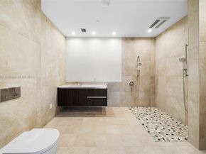 275 Giralda Ave 6AB, Coral Gables FL 33134