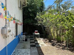 1411 SW 24th Ct, Fort Lauderdale FL 33315
