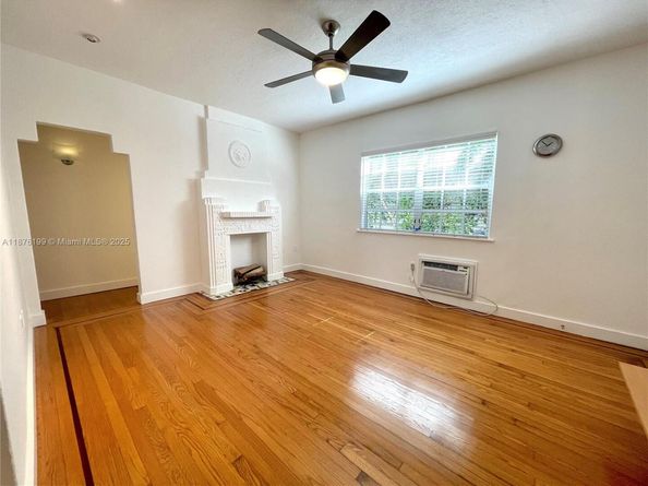 1307 Euclid Ave #2, Miami Beach FL 33139