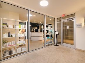 601 N Ft Lauderdale Beach Blvd 903, Fort Lauderdale FL 33304