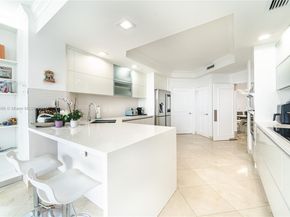 21050 Point Pl 2601, Aventura FL 33180