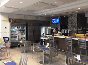 21050 Point Pl 2601, Aventura FL 33180