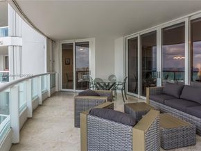 21050 Point Pl 2601, Aventura FL 33180