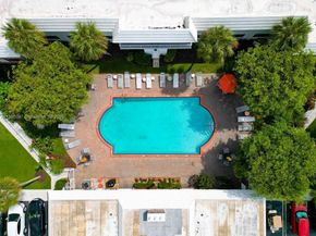 400 S Cypress Rd 424, Pompano Beach FL 33060