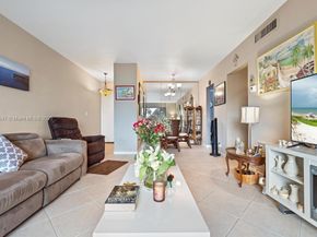400 S Cypress Rd 424, Pompano Beach FL 33060