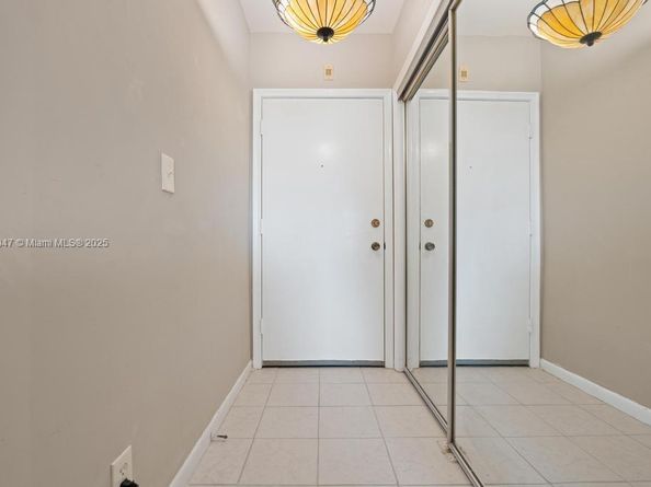 400 S Cypress Rd 424, Pompano Beach FL 33060