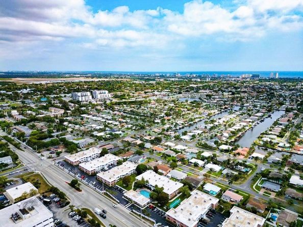 400 S Cypress Rd 424, Pompano Beach FL 33060