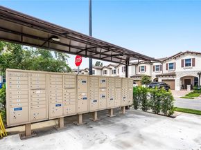 2781 NW 55th Way, Lauderhill FL 33313