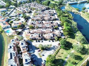 14911 SW 80th St 221, Miami FL 33193