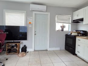 1430 NW 7th St, Fort Lauderdale FL 33311