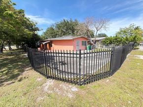 Undisclosed Address #A12032284, Miami FL 33168