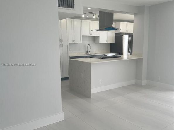 4280 Galt Ocean Dr 17C, Fort Lauderdale FL 33308