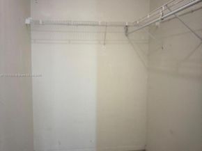 2075 SW 122nd Ave 227, Miami FL 33175